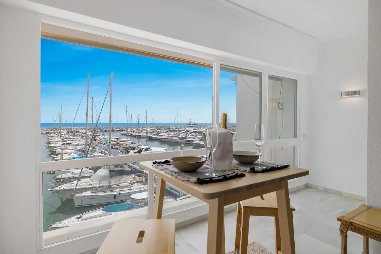 마르베야 Luxurious Frontline Penthouse In Puerto Banus 아파트 0*,  스페인