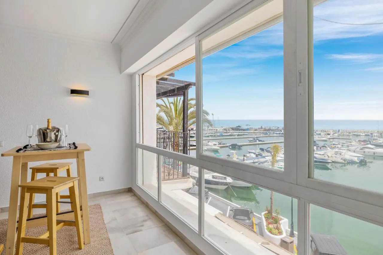 Luxurious Frontline Penthouse In Puerto Banus Apartment Marbella