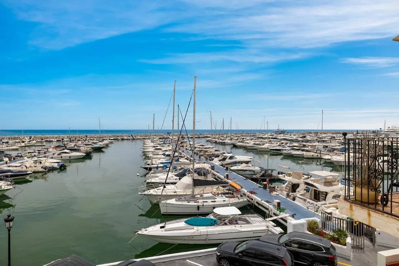 Luxurious Frontline Penthouse In Puerto Banus Apartment Marbella